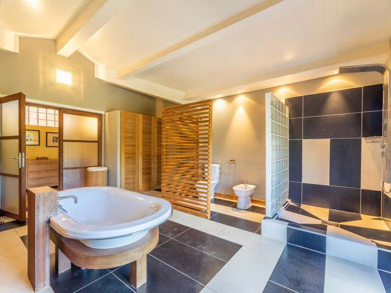 Villa avec Vue sur mer Sari-Solenzara - 7 chambres - 525m²