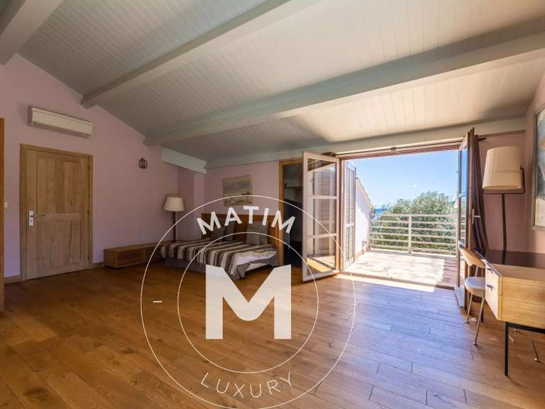 Villa avec Vue sur mer Sari-Solenzara - 7 chambres - 525m²