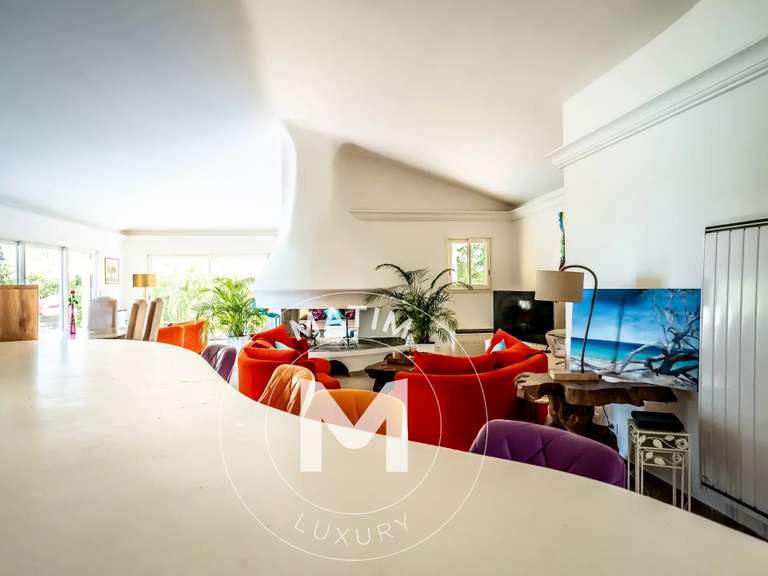 Villa Sari-Solenzara - 4 chambres - 263m²