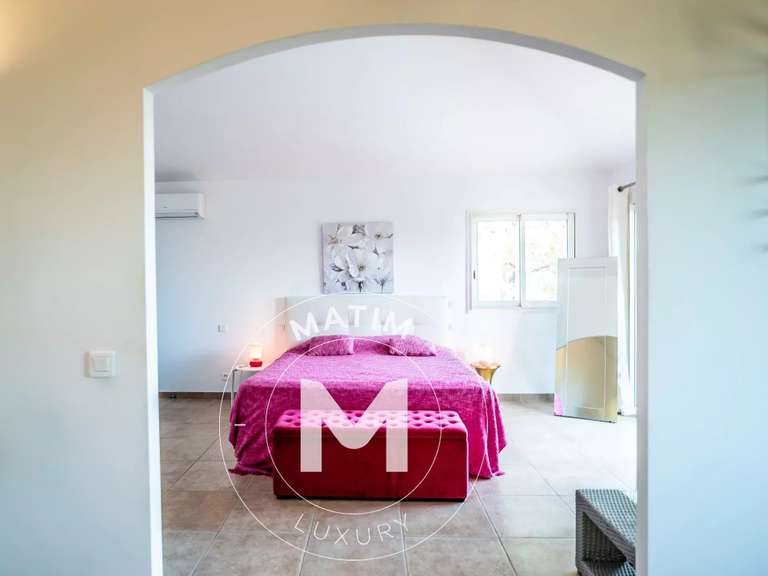 Villa Sari-Solenzara - 4 chambres - 263m²