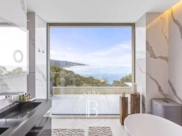 Villa avec Vue sur mer Sari-Solenzara - 7 chambres - 600m²