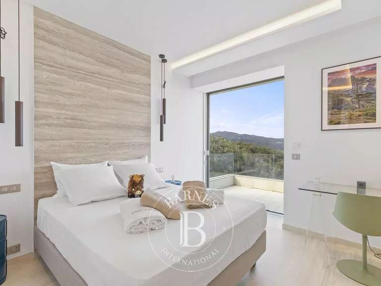 Villa avec Vue sur mer Sari-Solenzara - 7 chambres - 600m²