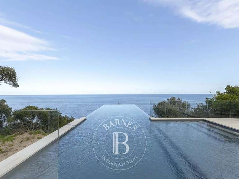 Villa avec Vue sur mer Sari-Solenzara - 7 chambres - 600m²