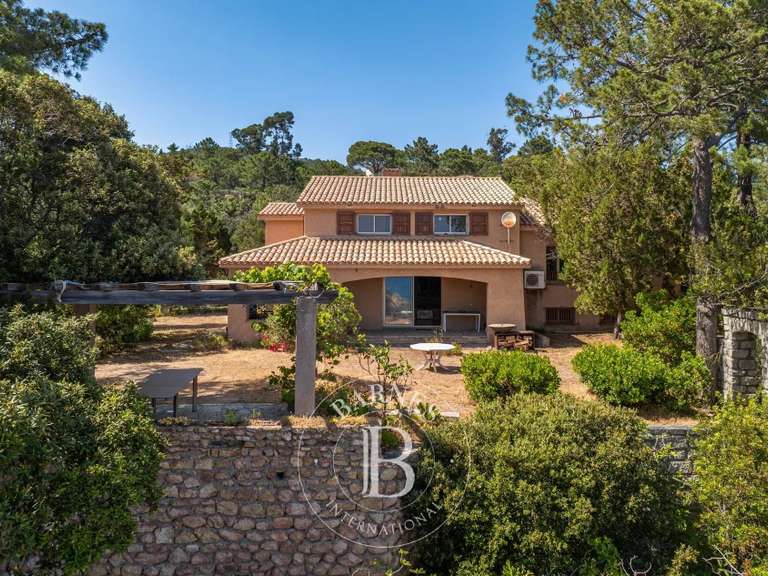 Villa avec Vue sur mer Sari-Solenzara - 7 chambres - 275m²