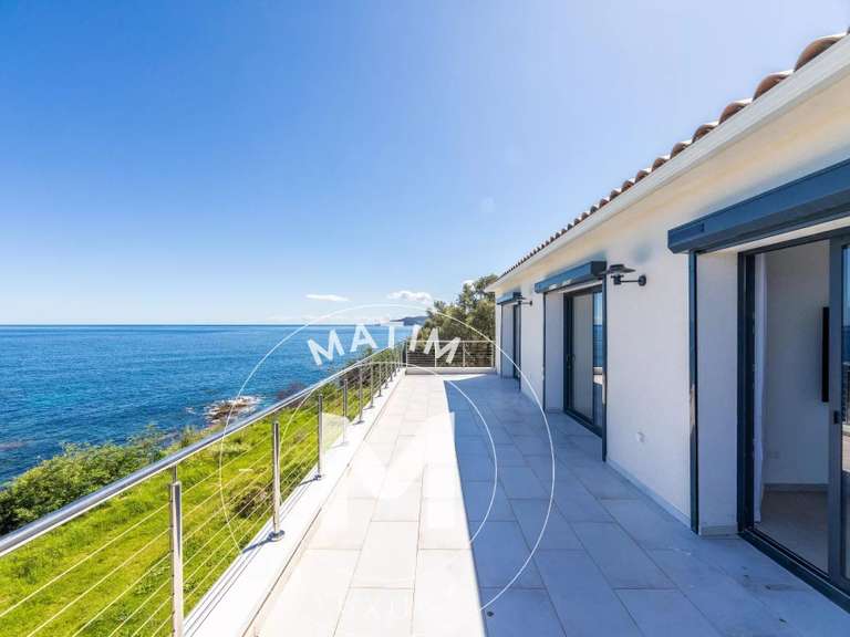 Villa avec Vue sur mer Sari-Solenzara - 4 chambres - 590m²