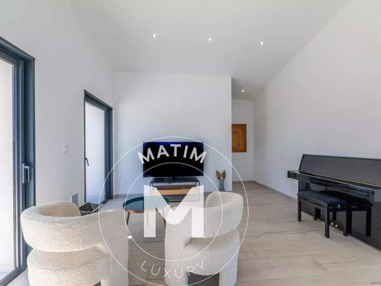 Villa avec Vue sur mer Sari-Solenzara - 4 chambres - 590m²