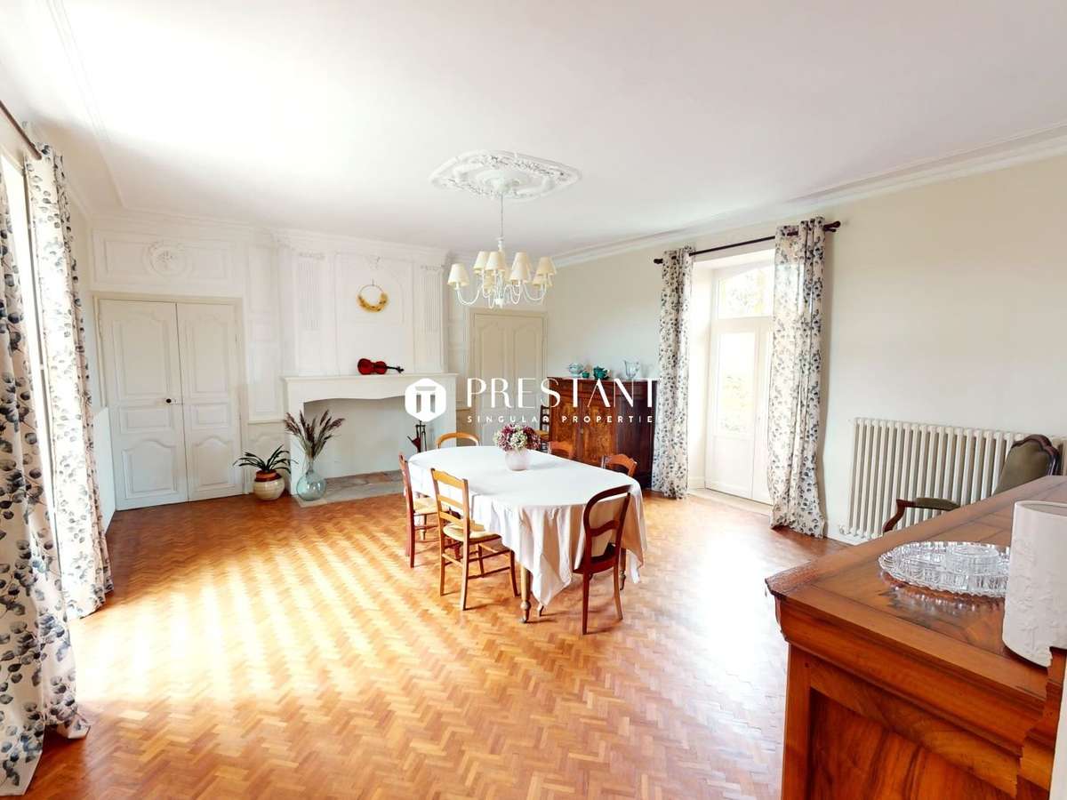 Bien atypique Sarlat-la-Canéda