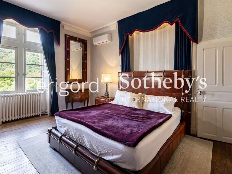 Château Sarlat-la-Canéda - 1150m²