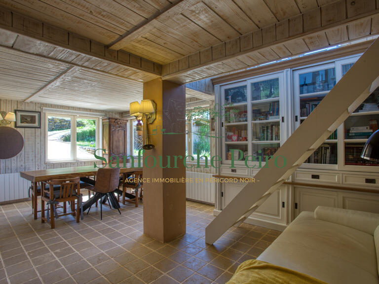 Maison Sarlat-la-Canéda - 2 chambres - 163m²
