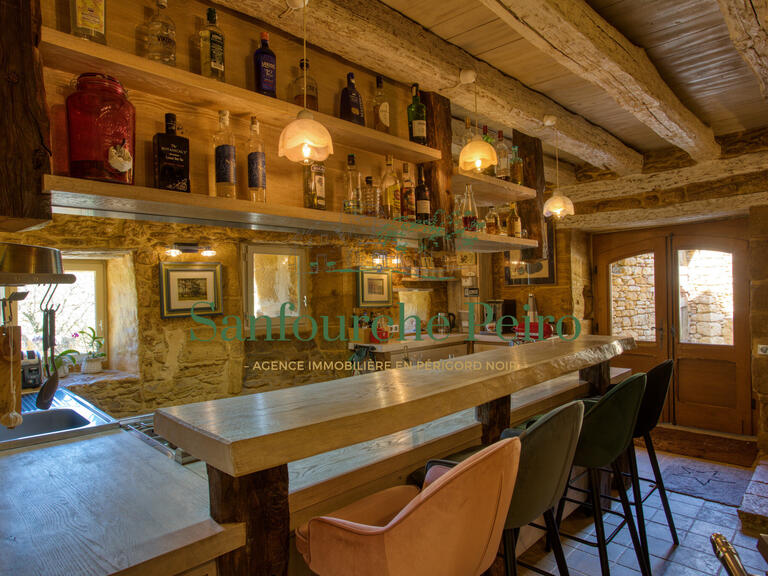 Maison Sarlat-la-Canéda - 2 chambres - 163m²