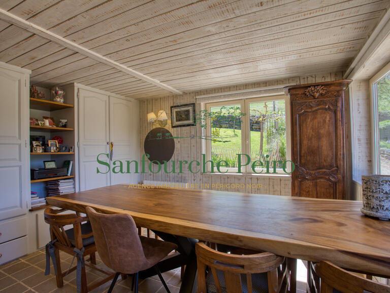 Maison Sarlat-la-Canéda - 2 chambres - 163m²