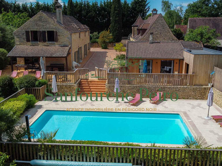 Maison Sarlat-la-Canéda - 8 chambres - 416m²