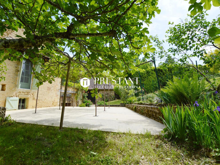 Maison Sarlat-la-Canéda - 4 chambres - 212m²