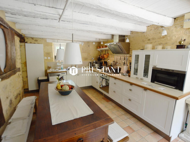 Maison Sarlat-la-Canéda - 4 chambres - 212m²