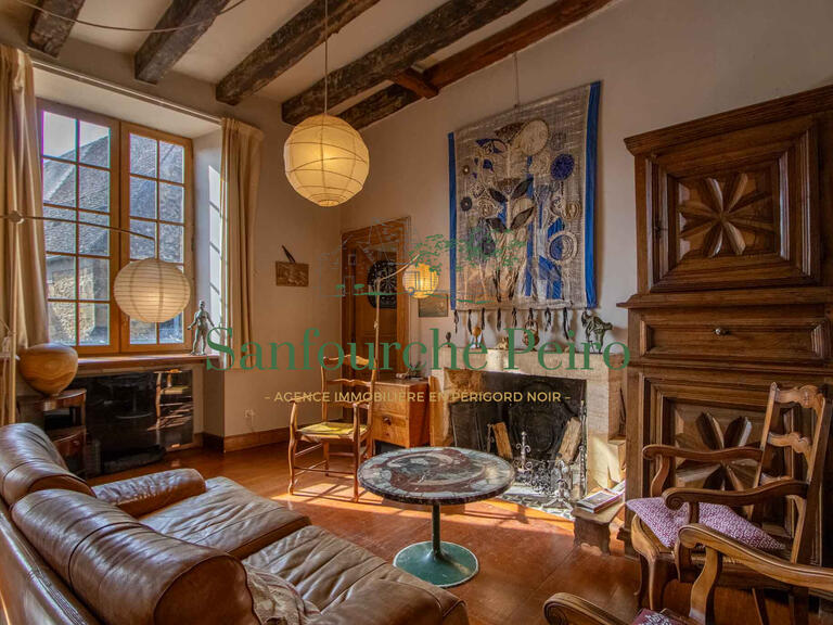 House Sarlat-la-Canéda - 4 bedrooms - 221m²