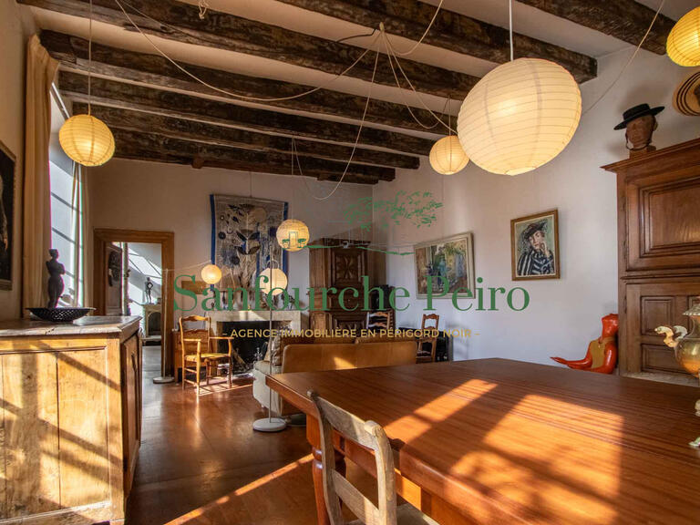 House Sarlat-la-Canéda - 4 bedrooms - 221m²