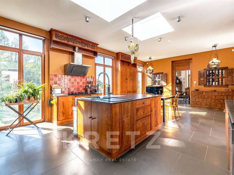 Maison Sarlat-la-Canéda - 3 chambres - 365m²