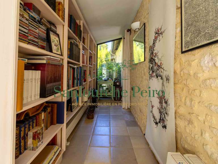 Maison Sarlat-la-Canéda - 3 chambres - 224m²