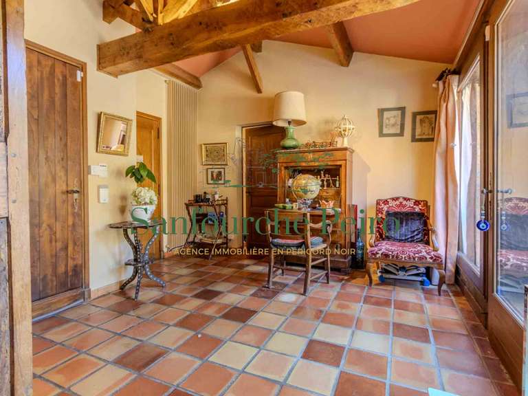 Maison Sarlat-la-Canéda - 3 chambres - 224m²