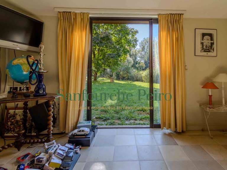 Maison Sarlat-la-Canéda - 3 chambres - 224m²