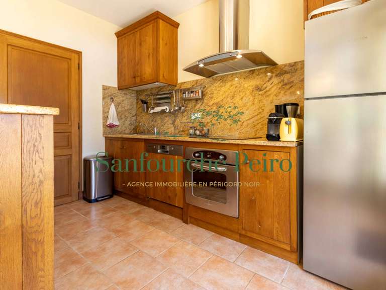 Maison Sarlat-la-Canéda - 5 chambres - 169m²