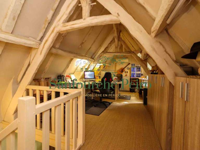 Maison Sarlat-la-Canéda - 3 chambres - 170m²