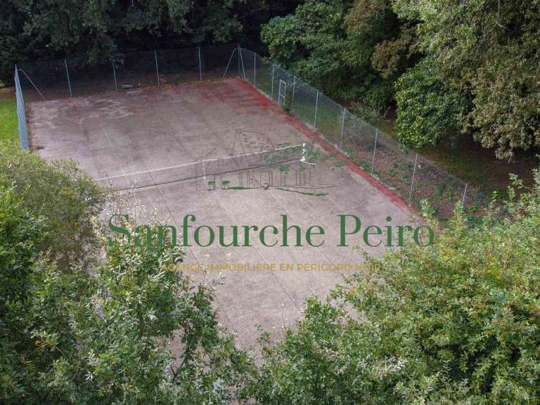 Maison Sarlat-la-Canéda - 3 chambres - 170m²