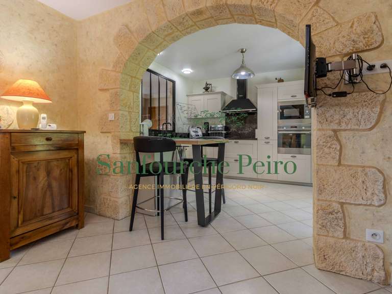 House Sarlat-la-Canéda - 4 bedrooms - 174m²