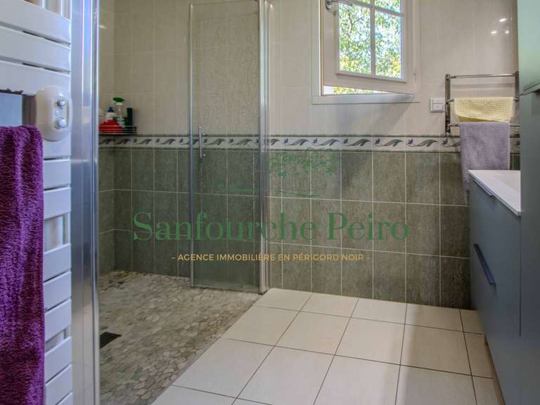 House Sarlat-la-Canéda - 4 bedrooms - 174m²