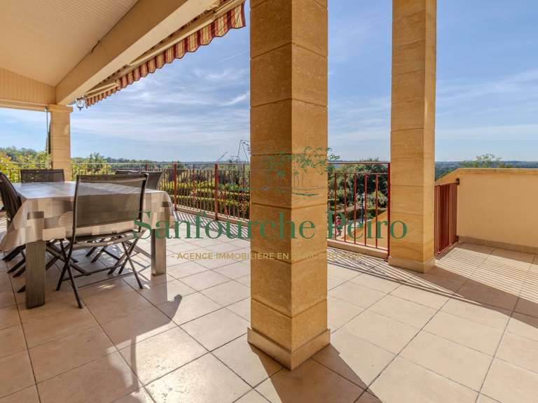 House Sarlat-la-Canéda - 4 bedrooms - 174m²