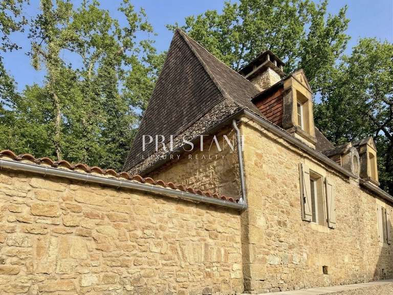 Maison Sarlat-la-Canéda - 4 chambres - 185m²