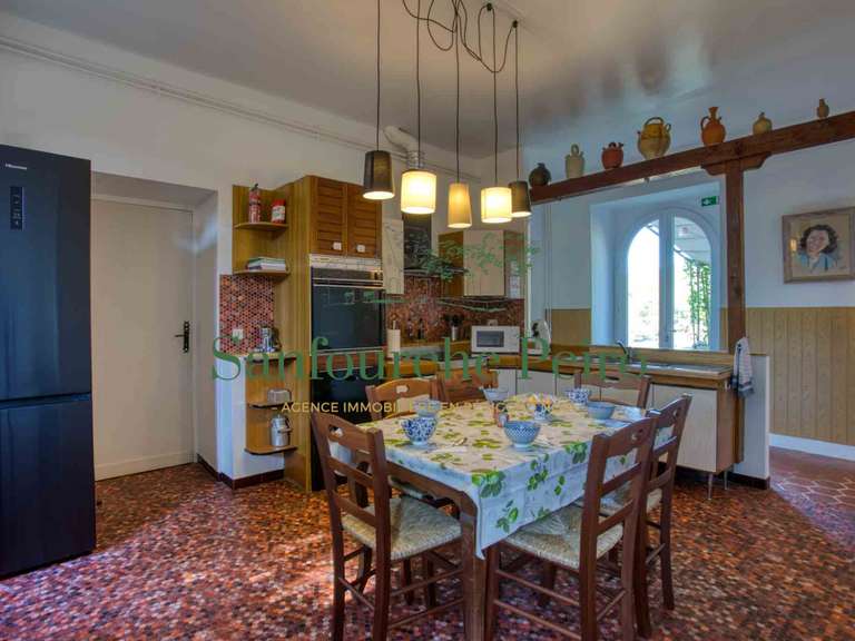 Maison Sarlat-la-Canéda - 5 chambres - 292m²