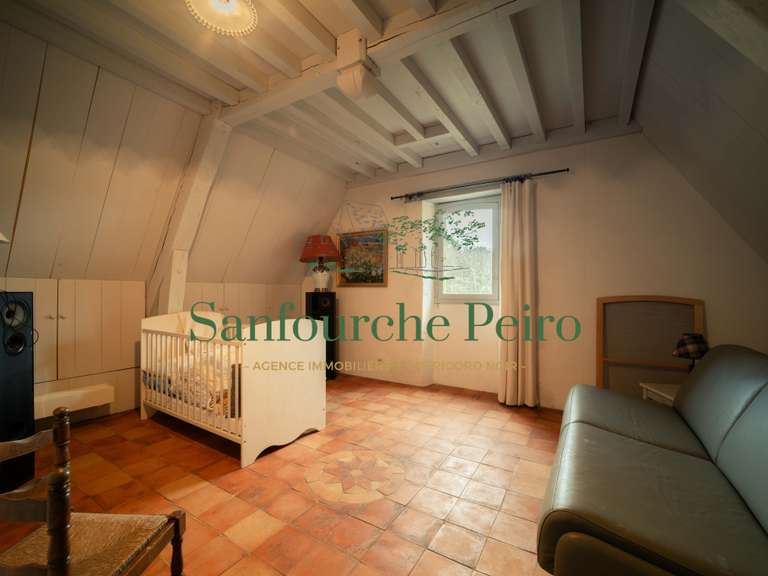 Maison Sarlat-la-Canéda - 4 chambres - 197m²