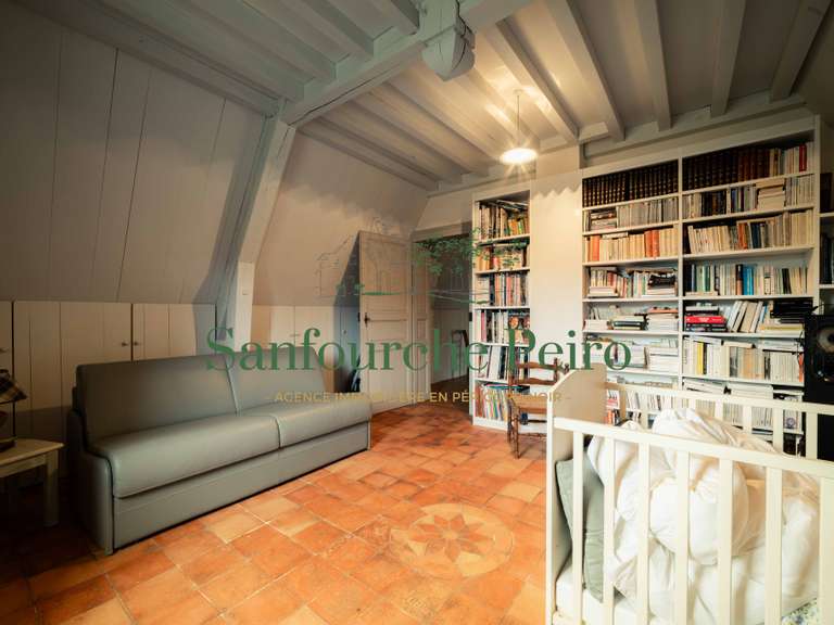 Maison Sarlat-la-Canéda - 4 chambres - 197m²