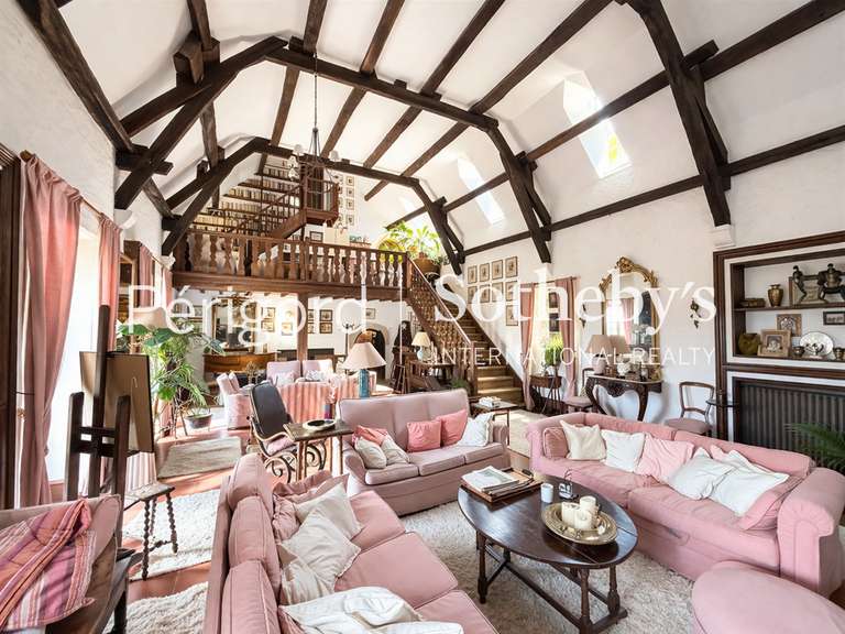 Maison Sarlat-la-Canéda - 11 chambres - 540m²