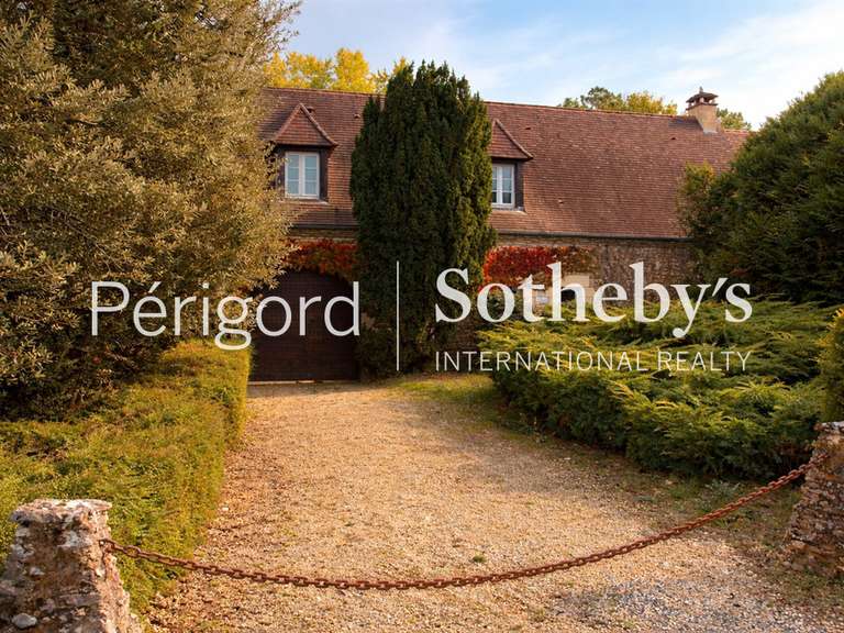 Maison Sarlat-la-Canéda - 11 chambres - 540m²
