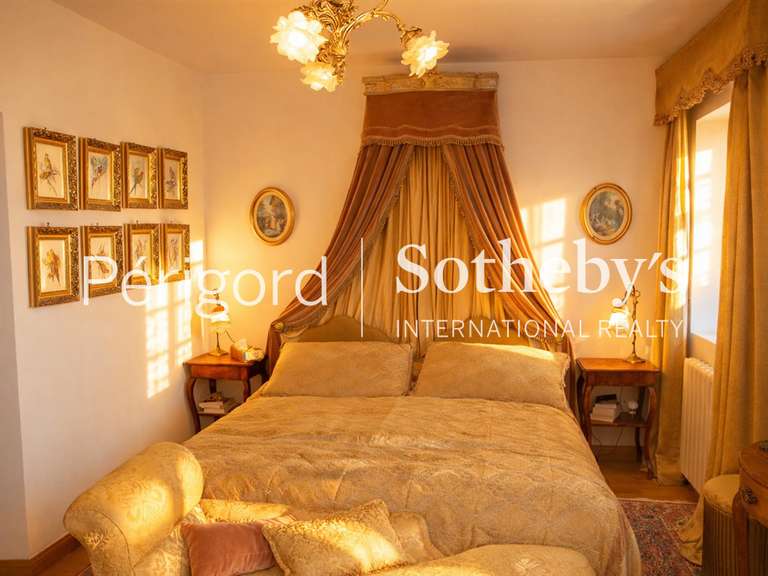 Maison Sarlat-la-Canéda - 11 chambres - 540m²