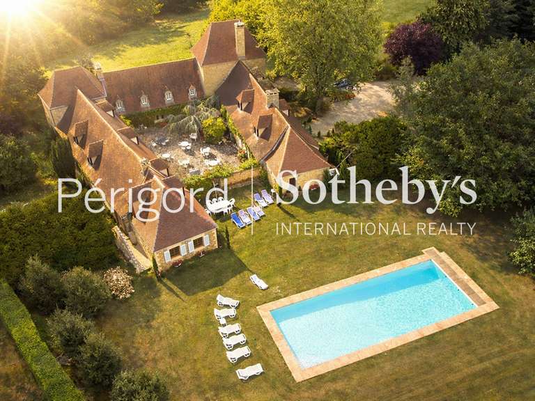 Maison Sarlat-la-Canéda - 11 chambres - 540m²