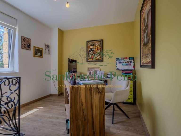 Maison Sarlat-la-Canéda - 9 chambres - 407m²
