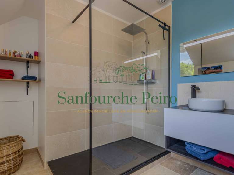 Maison Sarlat-la-Canéda - 9 chambres - 407m²