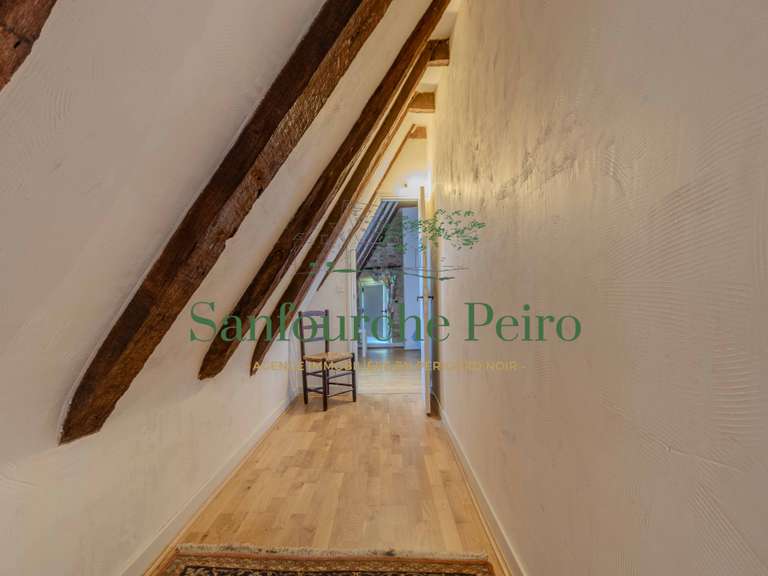Maison Sarlat-la-Canéda - 5 chambres - 222m²