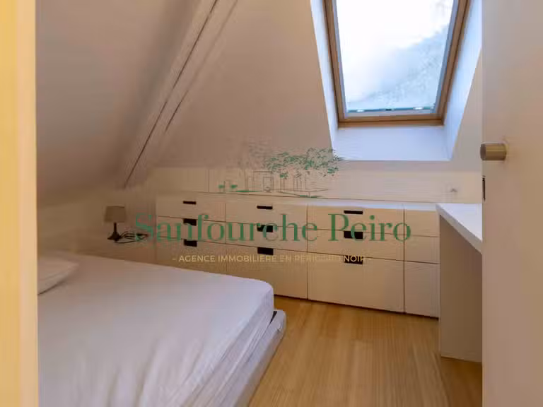 Maison Sarlat-la-Canéda - 6 chambres - 171m²