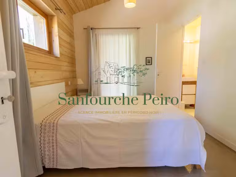 Maison Sarlat-la-Canéda - 6 chambres - 171m²