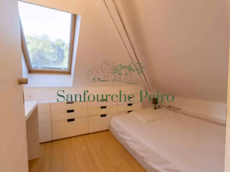 Maison Sarlat-la-Canéda - 6 chambres - 171m²