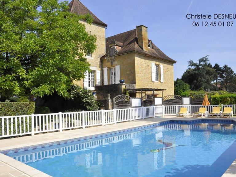 Vente Propriété Sarlat-la-Canéda - 9 chambres