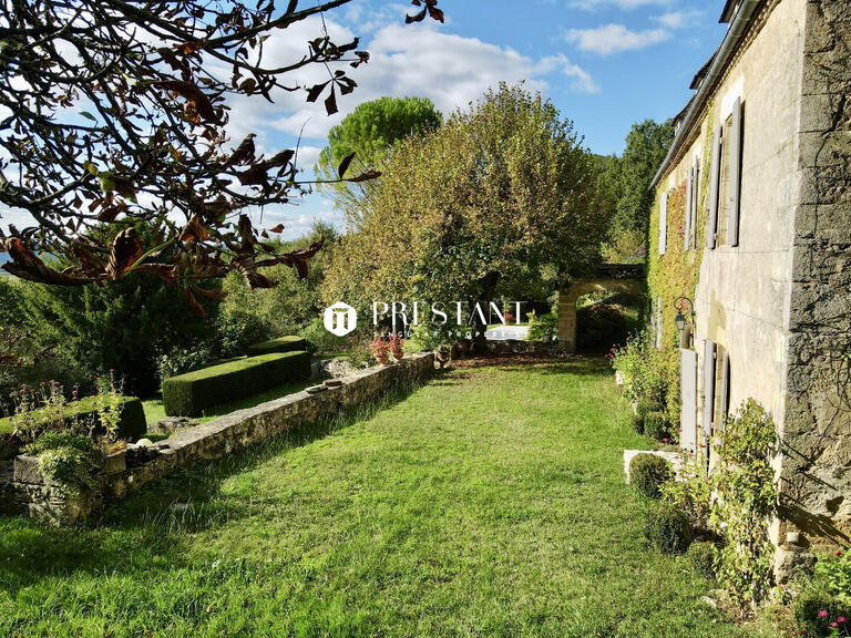 Propriété Sarlat-la-Canéda - 5 chambres - 250m²