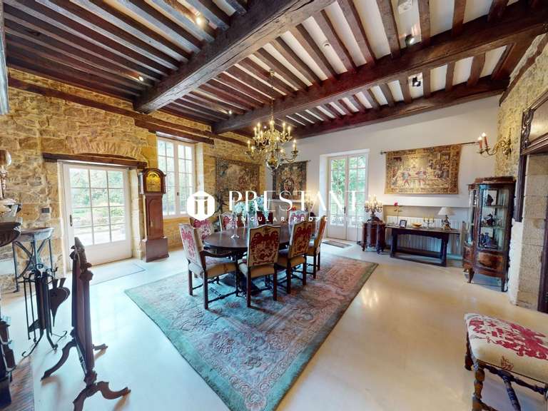 Propriété Sarlat-la-Canéda - 9 chambres - 716m²