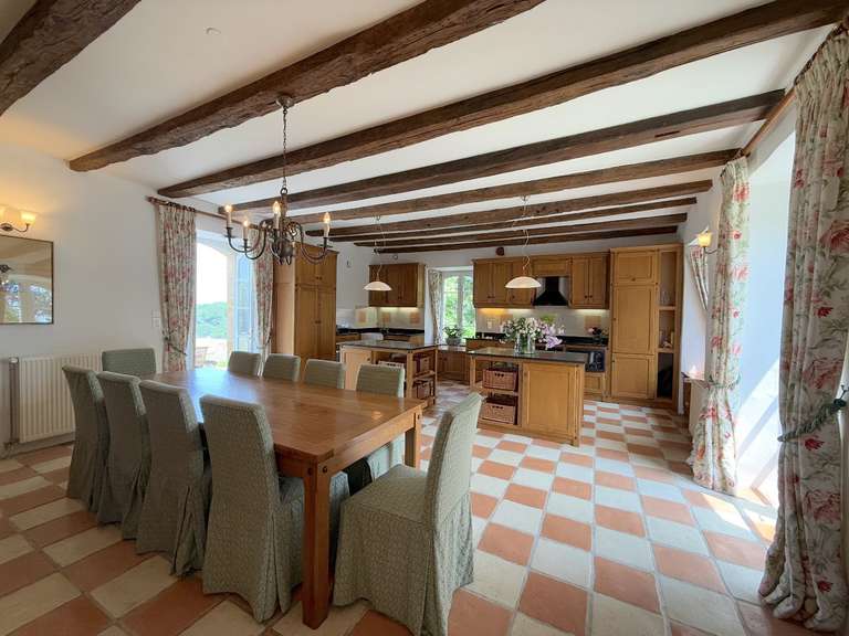 Maison Sarrazac - 4 chambres - 243m²