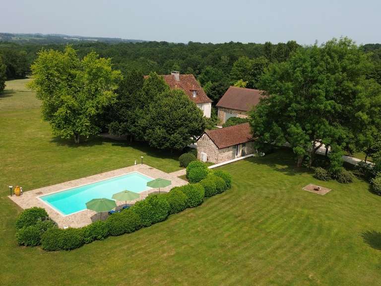 Maison Sarrazac - 4 chambres - 243m²