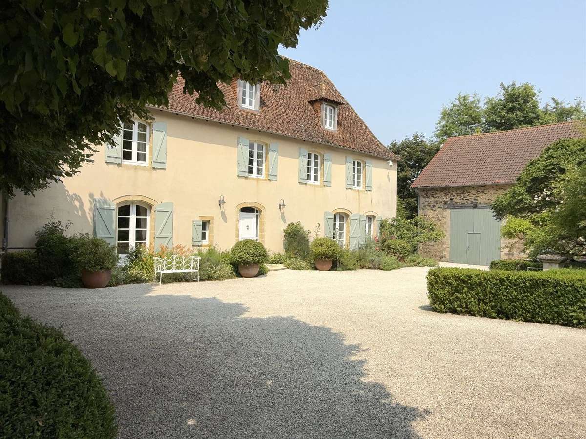 Maison Sarrazac